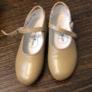 Girls tan tap shoes girls size 12